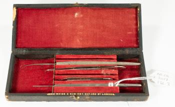Surgical instruments, set of